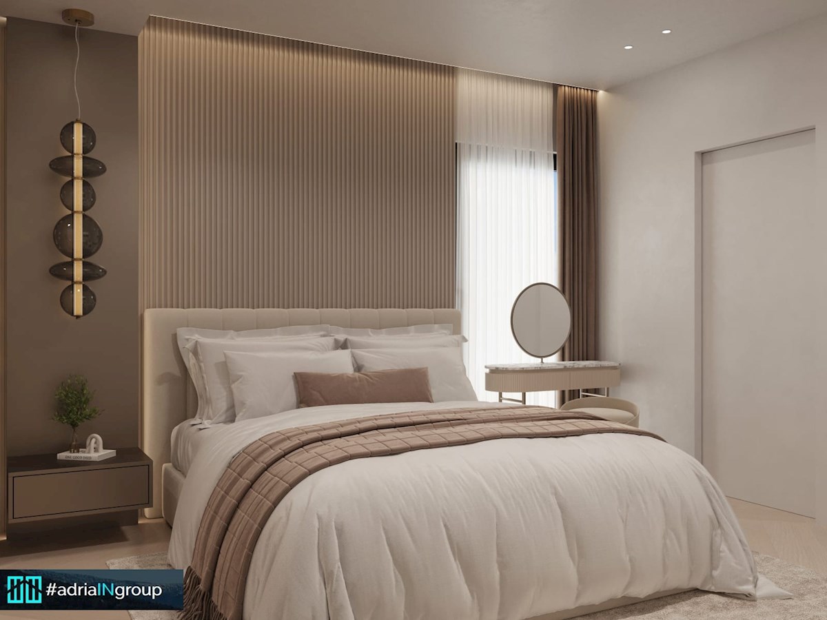 Trogir, LUKSUZNI PENTHOUSE (strešna terasa 120m2) POGLED // preberi opis