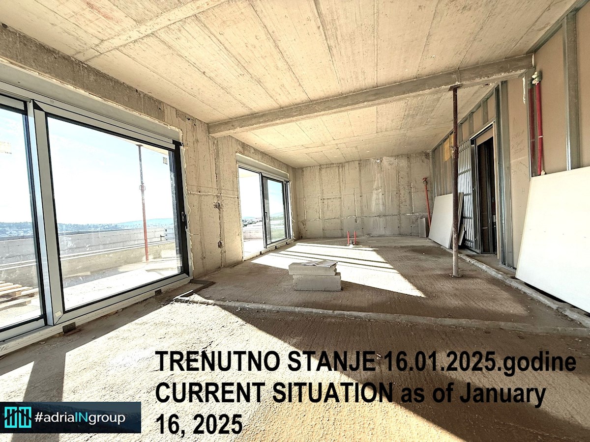 Trogir, LUKSUZNI PENTHOUSE (strešna terasa 120m2) POGLED // preberi opis