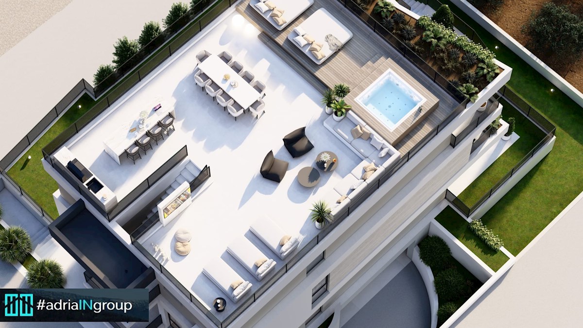 Trogir, LUKSUZNI PENTHOUSE (strešna terasa 120m2) POGLED // preberi opis