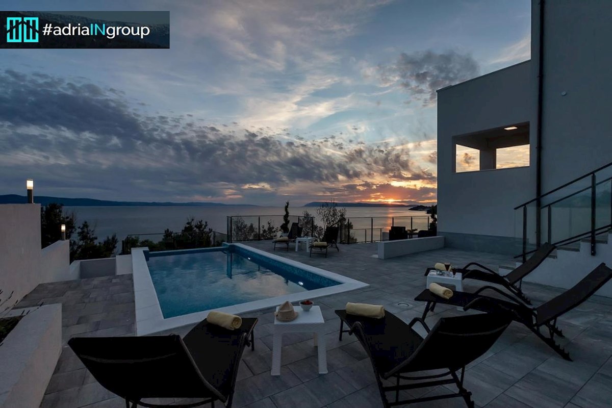 Podgora / Drašnice, MODERNA HIŠA S PANORAMSKIM RAZGLEDOM - preberite opis