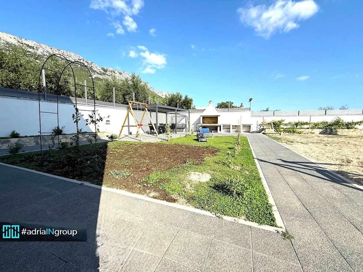 Kaštela, MEDITERANSKA HIŠA (novogradnja) INTIMA - preberite opis / VIDEO