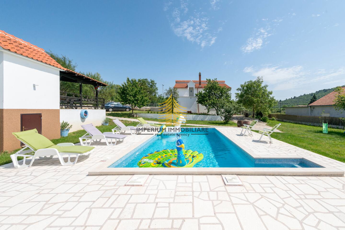 Hiša, Prodaja