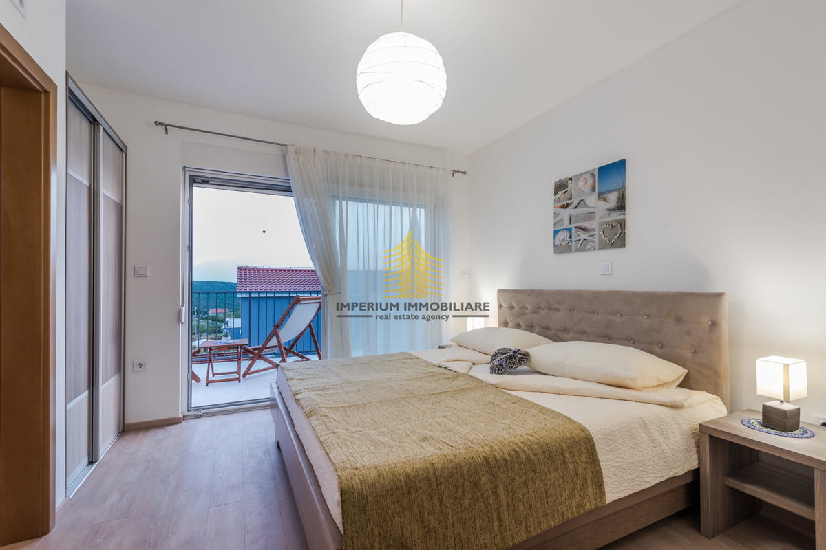 Hiša, Prodaja, Vila