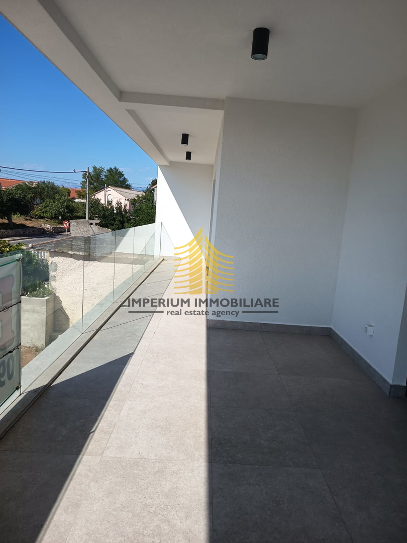 Stan, Prodaja, Privlaka, 86,89 m2, 2,5-prostorsko (2P+DB)