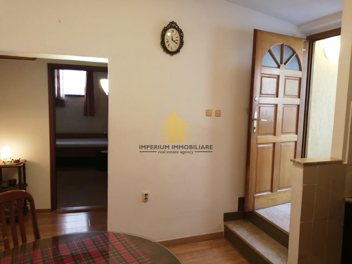 Hiša, prodaja, Split, Varoš, 48 m2, v nizu