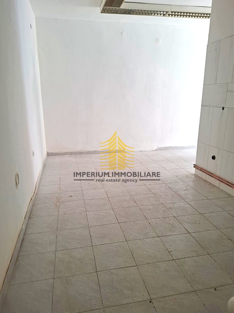 Poslovni prostor, prodaja, Gornja Dubrava, Grana, 56 m2, prostor za storitve