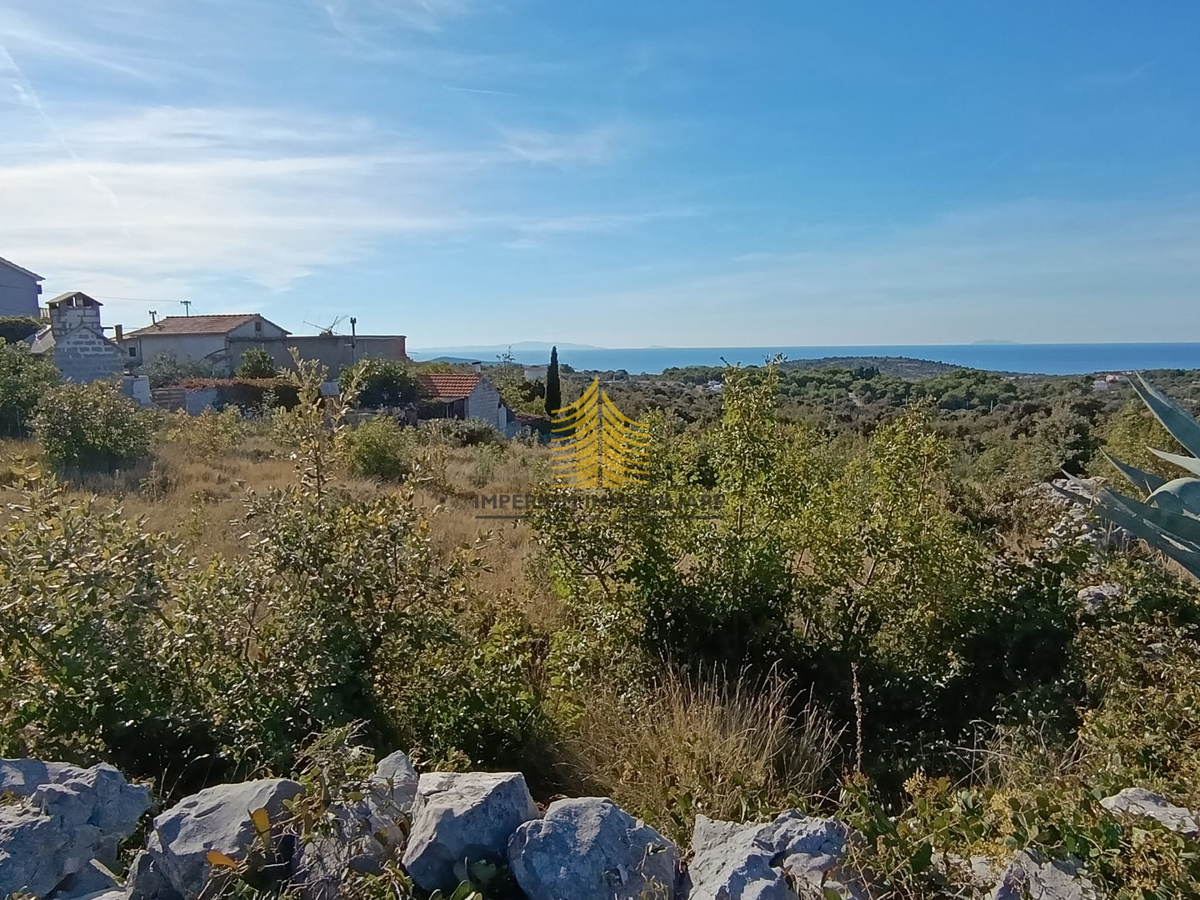 Zemljišče, Prodaja, Rogoznica, Ražanj, 1800 m2, Gradbeno