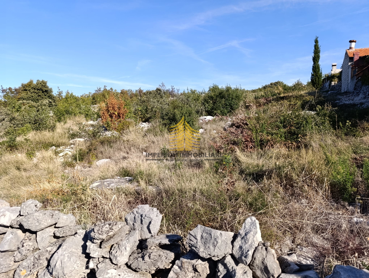 Zemljišče, Prodaja, Rogoznica, Ražanj, 1800 m2, Gradbeno