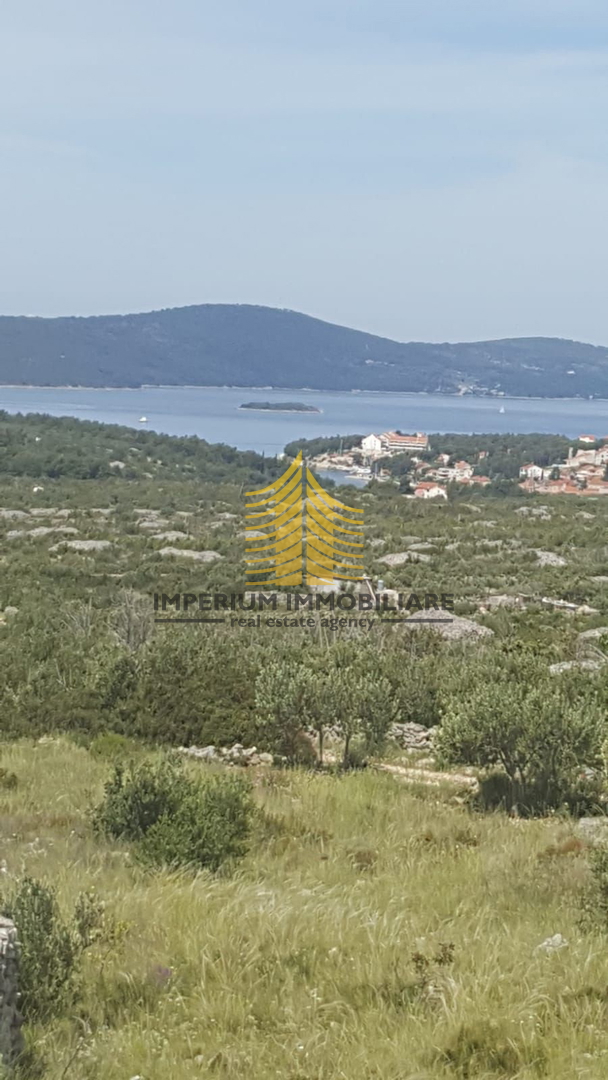 Zemljišče, prodaja, Milna, 34.000 m2, kmetijska površina