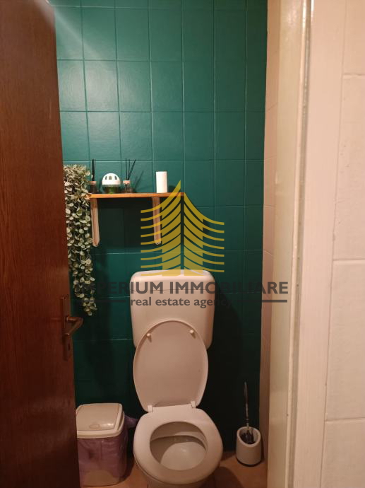 Poslovni prostor, prodaja, Split, Mertojak, 48,5 m2, gostinski lokal