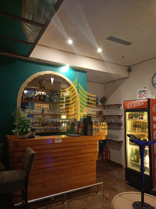 Poslovni prostor, prodaja, Split, Mertojak, 48,5 m2, gostinski lokal