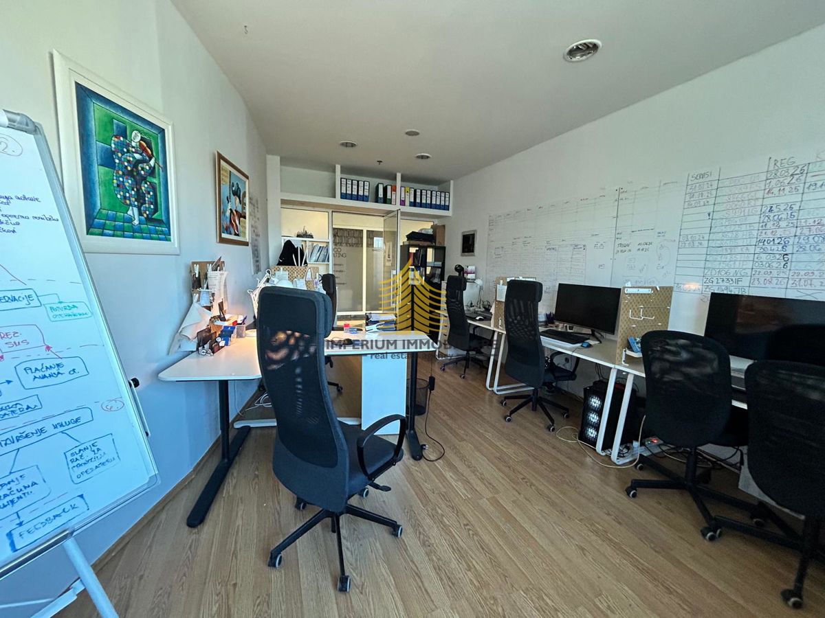 Poslovni prostor, Prodaja, Sesvete, 29,5 m2, Poslovni kompleks