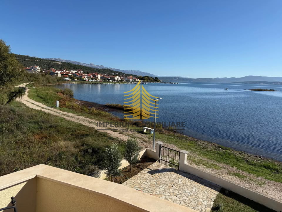 Hiša, Prodaja, Posedarje, 190 m2, Samostojna