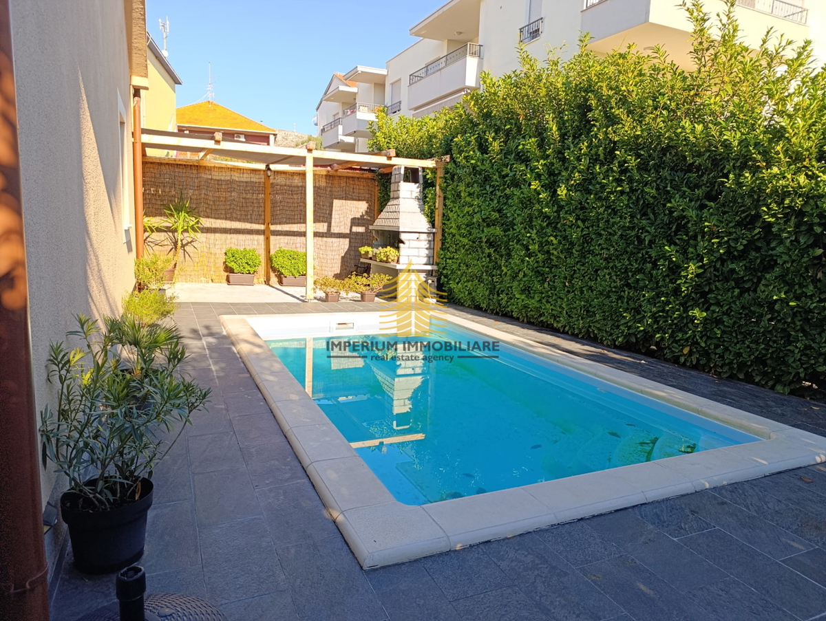 Hiša, Prodaja, Trogir, 122 m2, Samostojna