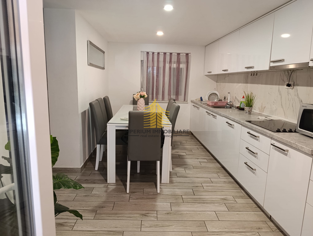 Hiša, Prodaja, Trogir, 122 m2, Samostojna