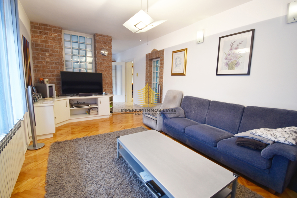 Hiša, prodaja, Sveta Nedelja, Strmec, 200 m2, dvojna hiša