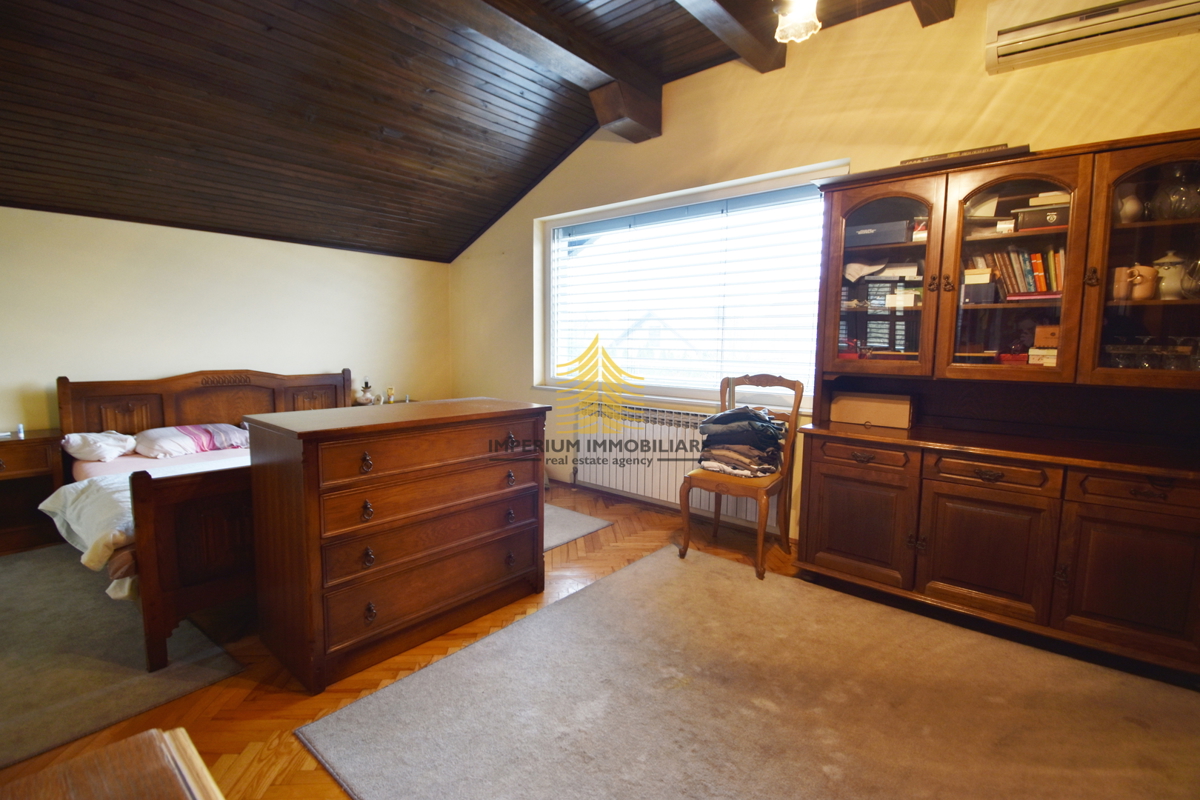 Hiša, prodaja, Sveta Nedelja, Strmec, 200 m2, dvojna hiša