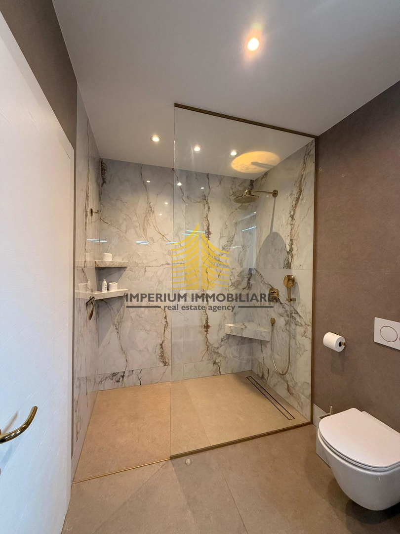 Hiša, prodaja, Pula, Valmade, 733 m2, samostojna