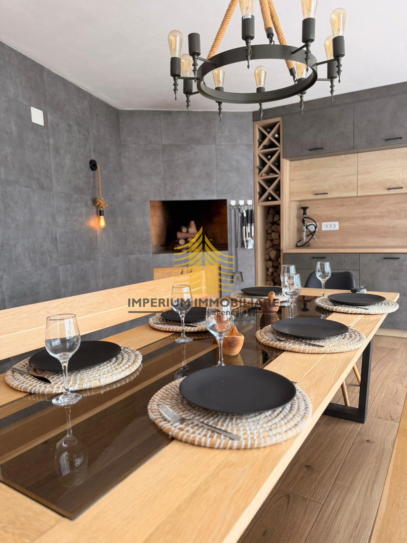 Hiša, prodaja, Pula, Valmade, 733 m2, samostojna