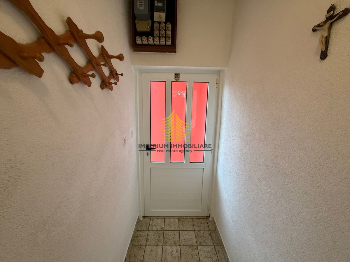 Hiša, prodaja, Trogir, 64 m2, samostojna