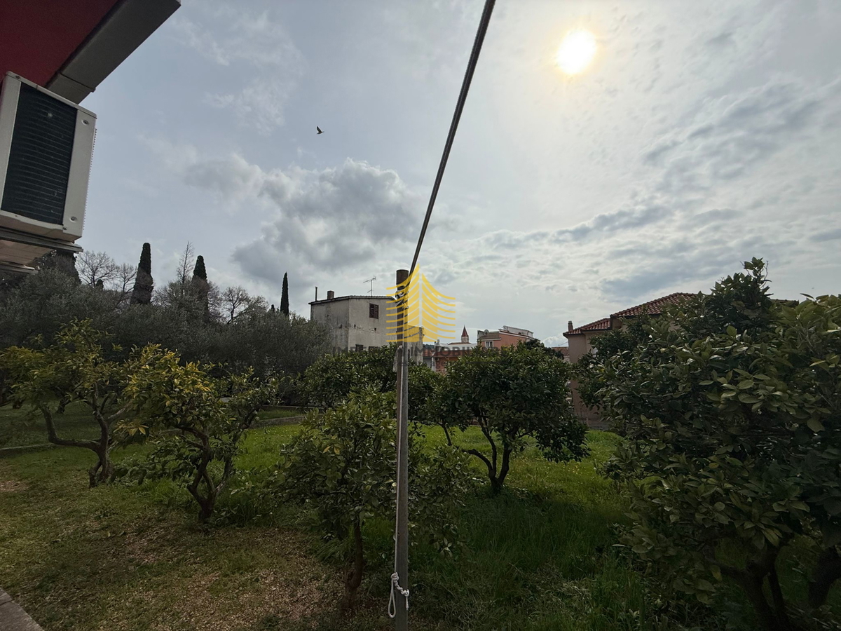 Hiša, prodaja, Trogir, 64 m2, samostojna