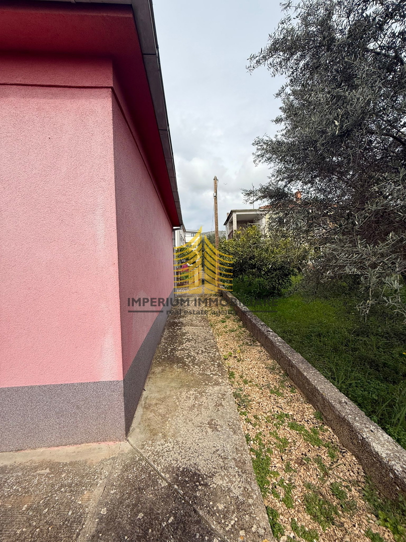 Hiša, prodaja, Trogir, 64 m2, samostojna