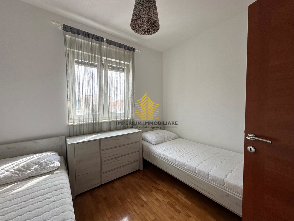 Stanovanje, prodaja, Okrug, Okrug Gornji, 71,40 m2, 2,5-sobno (2S+DB)