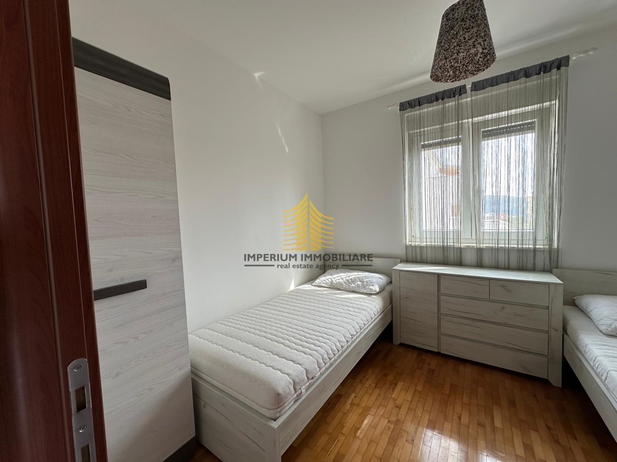 Stanovanje, prodaja, Okrug, Okrug Gornji, 71,40 m2, 2,5-sobno (2S+DB)