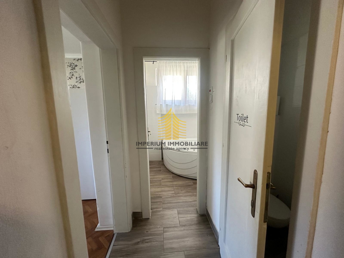 Stanovanje, prodaja, Split, Bačvice, 44 m2, 1,5-sobno (1S+DB)