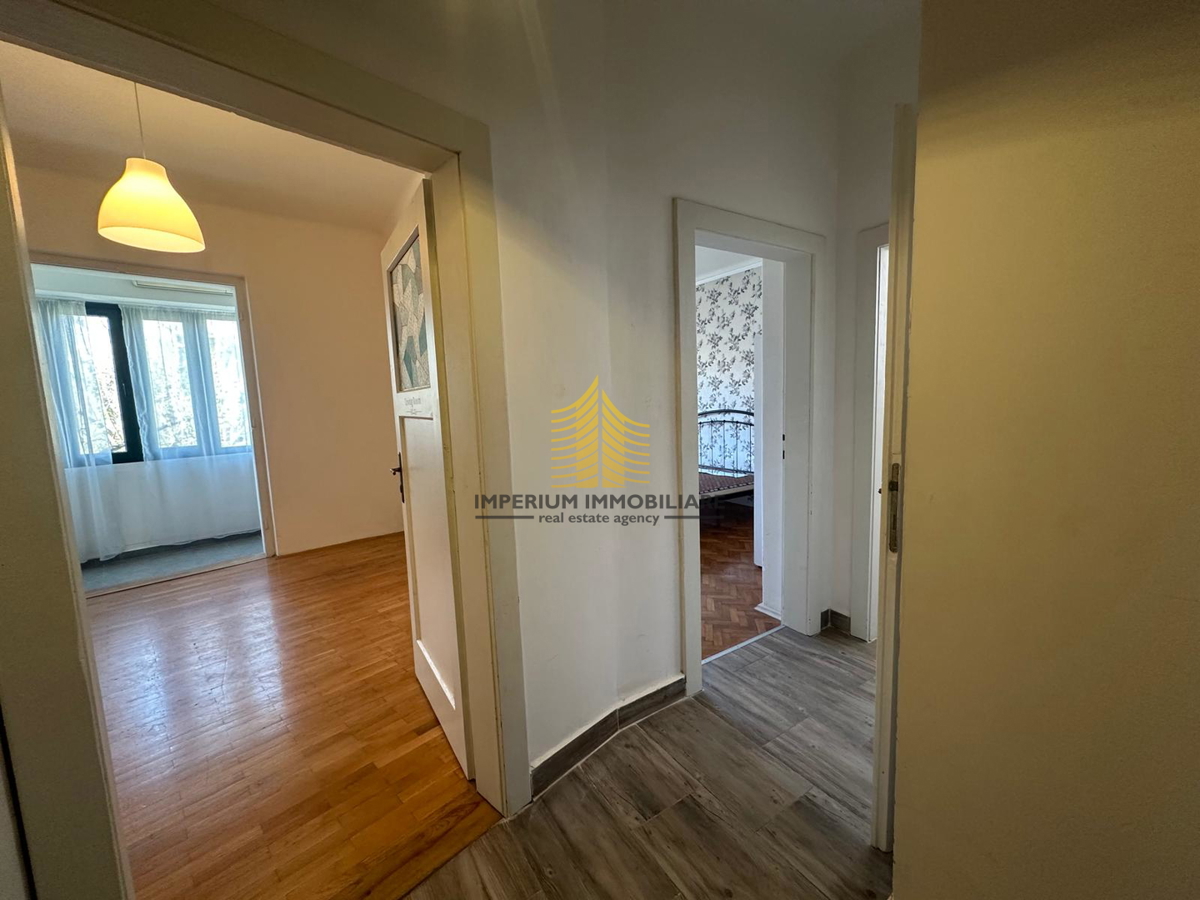 Stanovanje, prodaja, Split, Bačvice, 44 m2, 1,5-sobno (1S+DB)