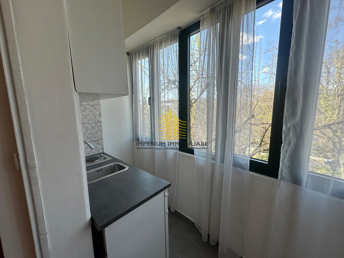 Stanovanje, prodaja, Split, Bačvice, 44 m2, 1,5-sobno (1S+DB)