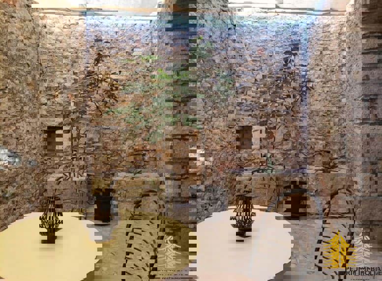 Nepremičnine za počitek, Prodaja, Preko, 300 m2, Stanovanje