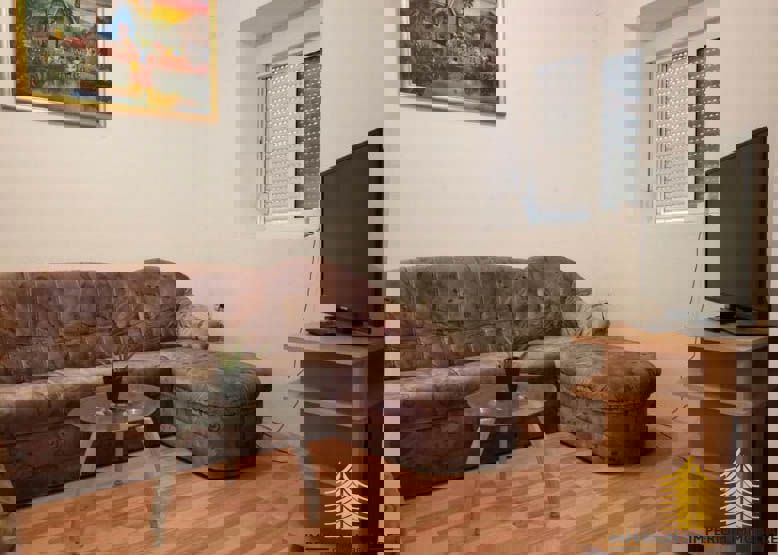 Nepremičnine za počitek, Prodaja, Preko, 300 m2, Stanovanje