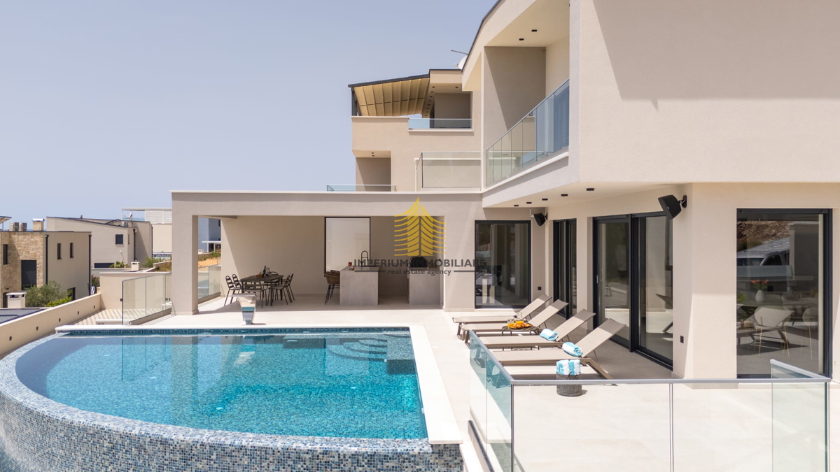 Hiša, Prodaja, Podstrana, 300m2, Vila