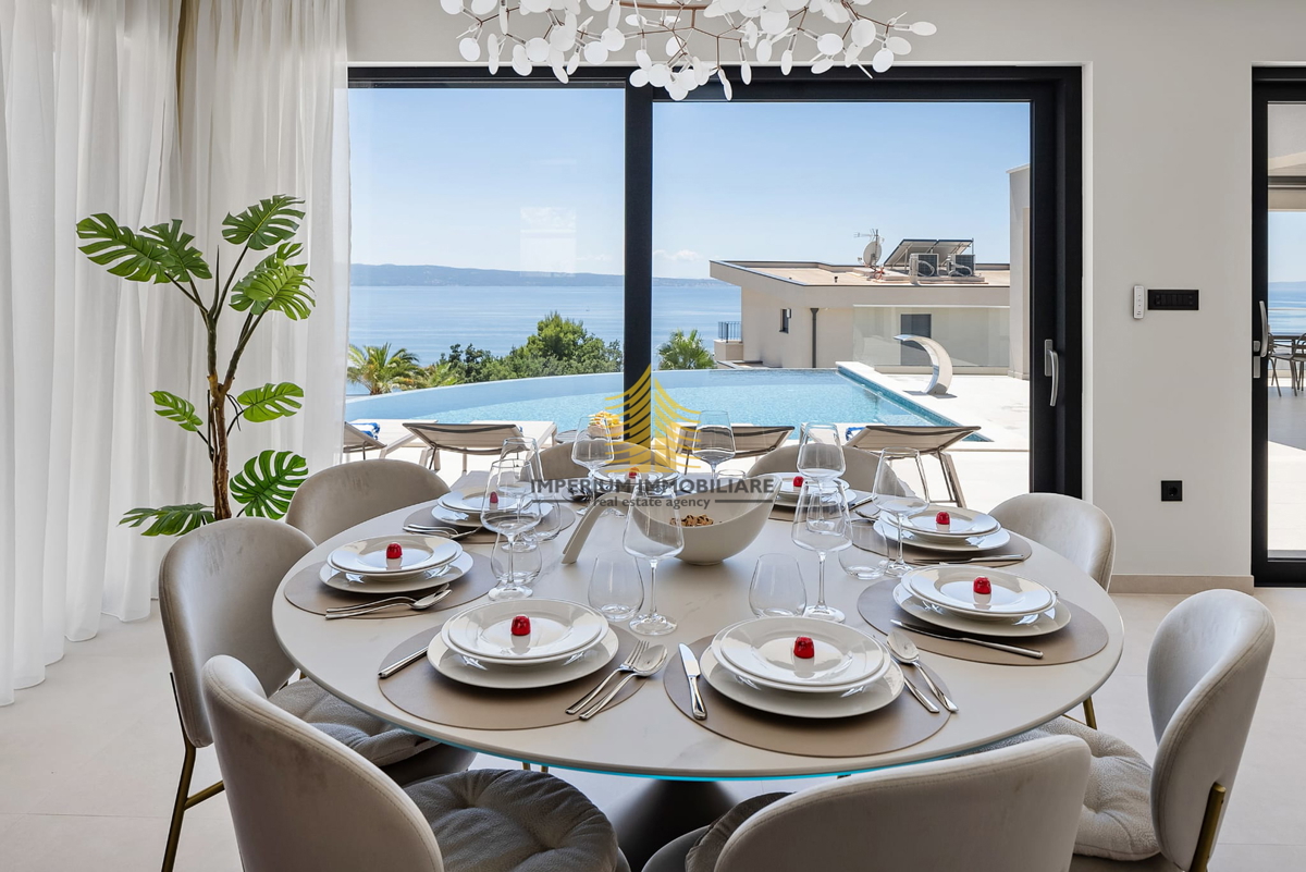 Hiša, Prodaja, Podstrana, 300m2, Vila