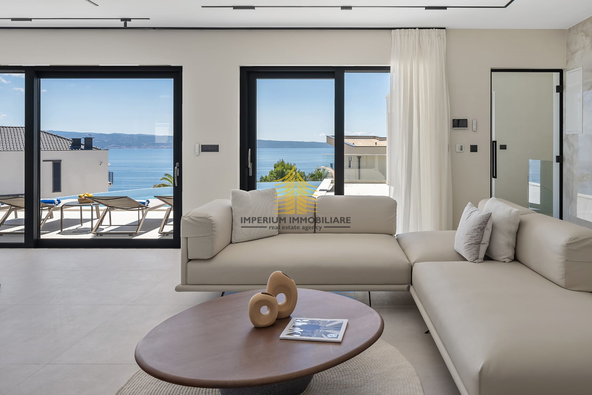 Hiša, Prodaja, Podstrana, 300m2, Vila