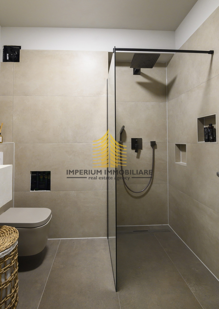 Stan, prodaja, Split, Žnjan, 100 m2, 3-prostorski