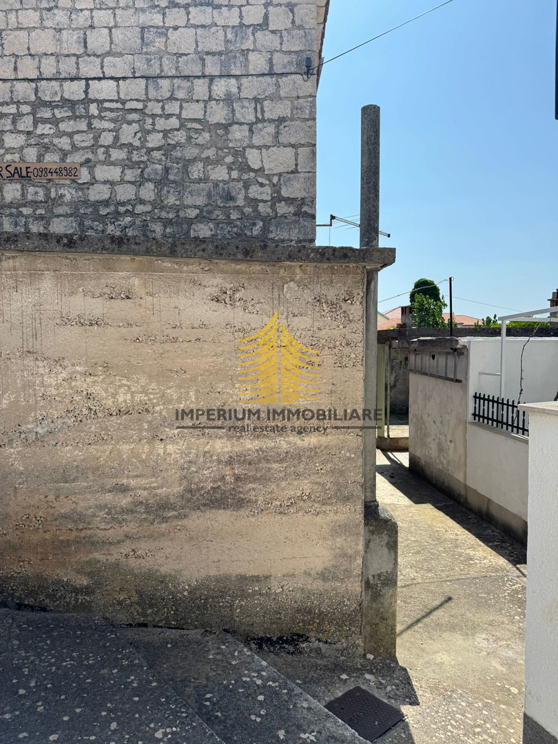 Hiša, Prodaja, Okrog, Okrog Gornji, 110 m2, V vrsti