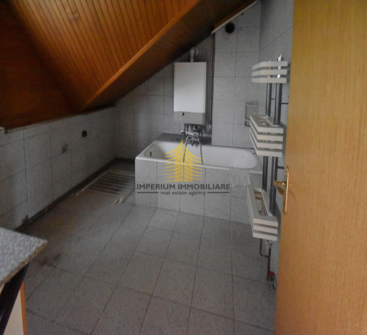 Hiša, Prodaja, Gornji Grad - Medveščak, Gornji grad, 300 m2, Samostojna