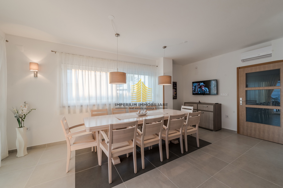 Hiša, prodaja, Sukošan, Debeljak, 251 m2, vila