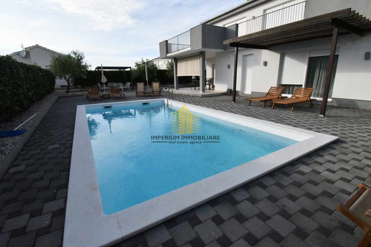 Hiša, prodaja, Sukošan, Debeljak, 251 m2, vila