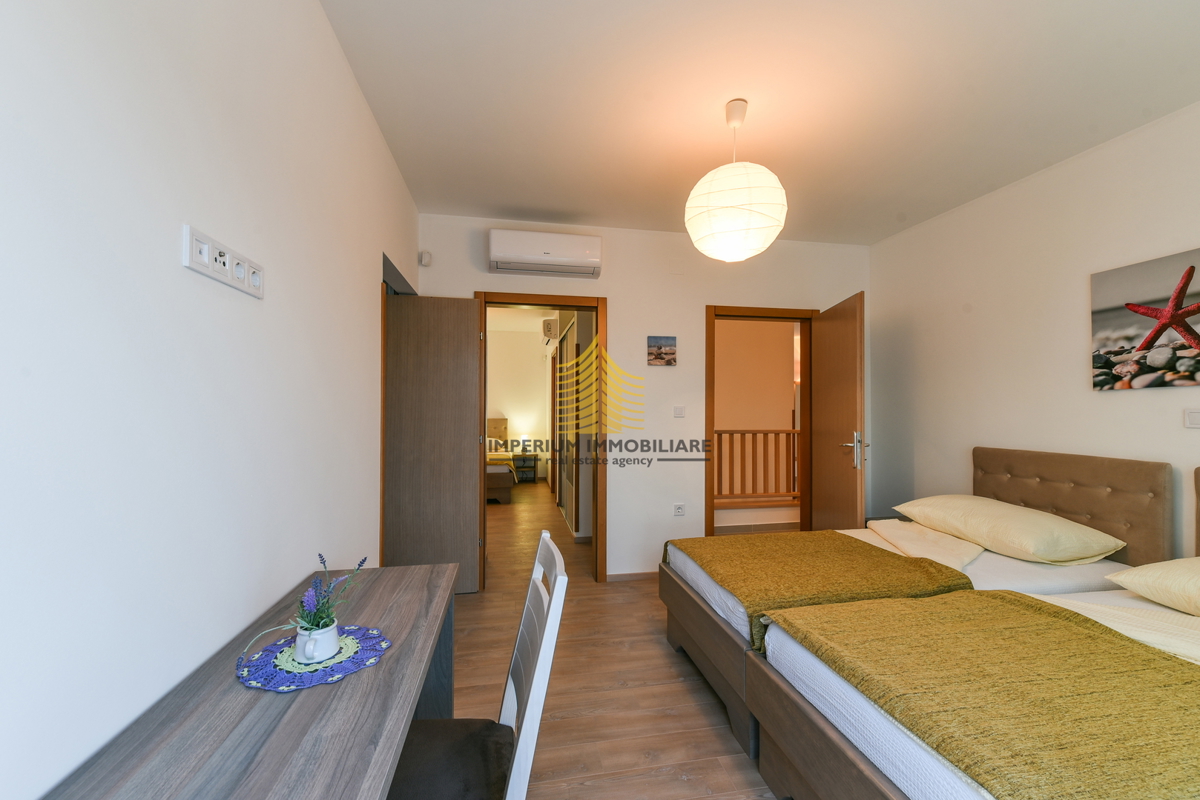 Hiša, prodaja, Sukošan, Debeljak, 251 m2, vila