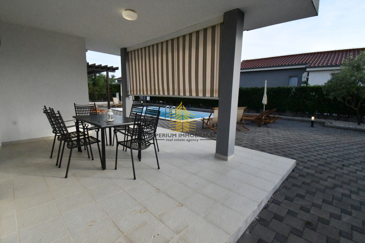 Hiša, prodaja, Sukošan, Debeljak, 251 m2, vila