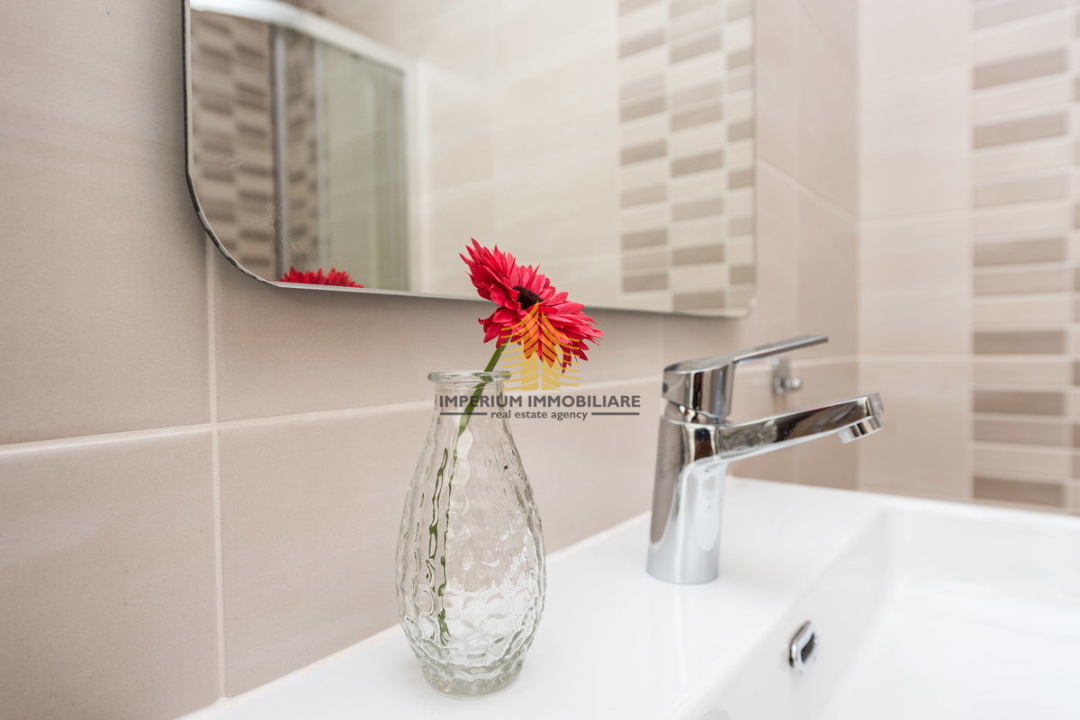 Hiša, Prodaja, Sukošan, Debeljak, 188 m2, Vila