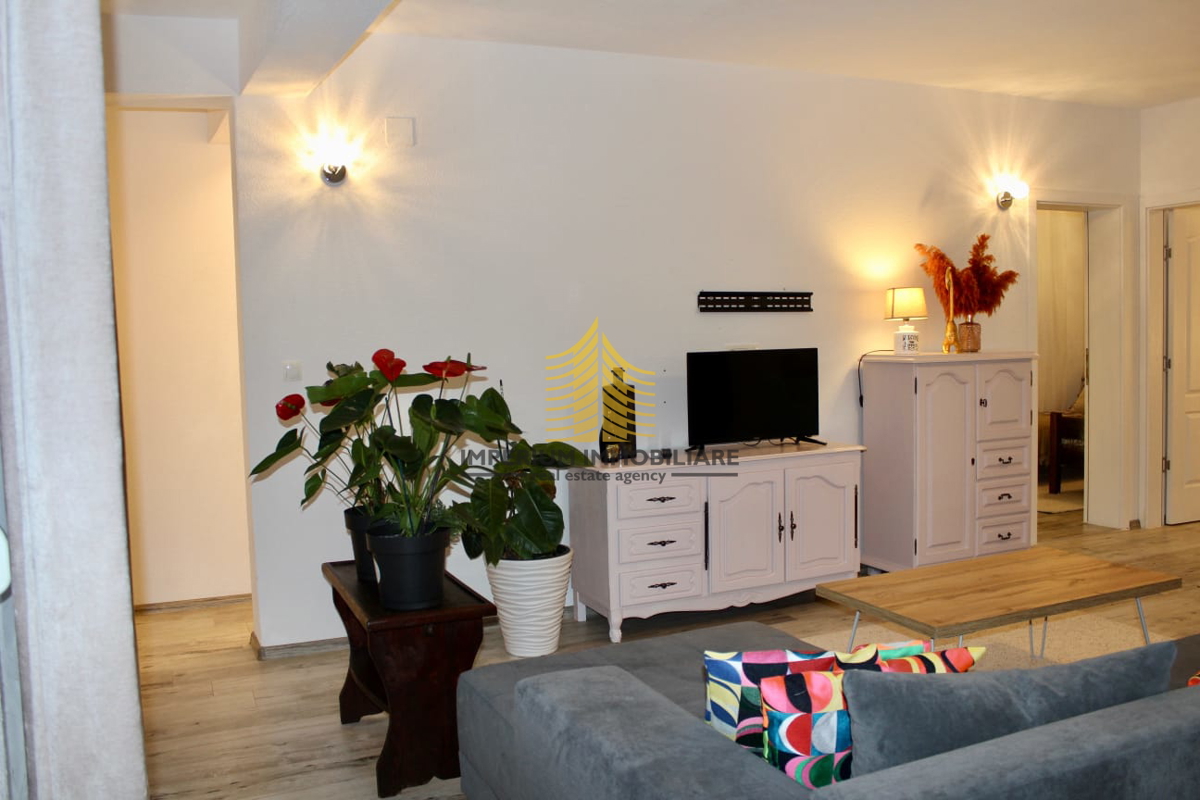 Stan, Prodaja, Okrug, Okrug Gornji, 68 m², 2,5-prostorska stanovanje (2P + DPN)