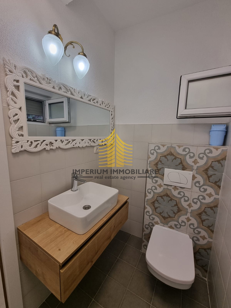 Stan, Prodaja, Okrug, Okrug Gornji, 68 m², 2,5-prostorska stanovanje (2P + DPN)