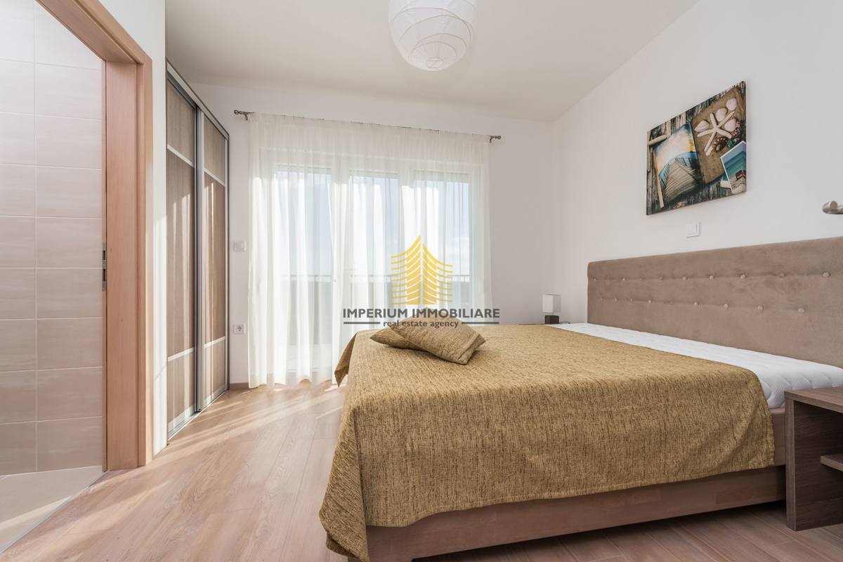 Hiša, Prodaja, Sukošan, Debeljak, 188 m2, Vila