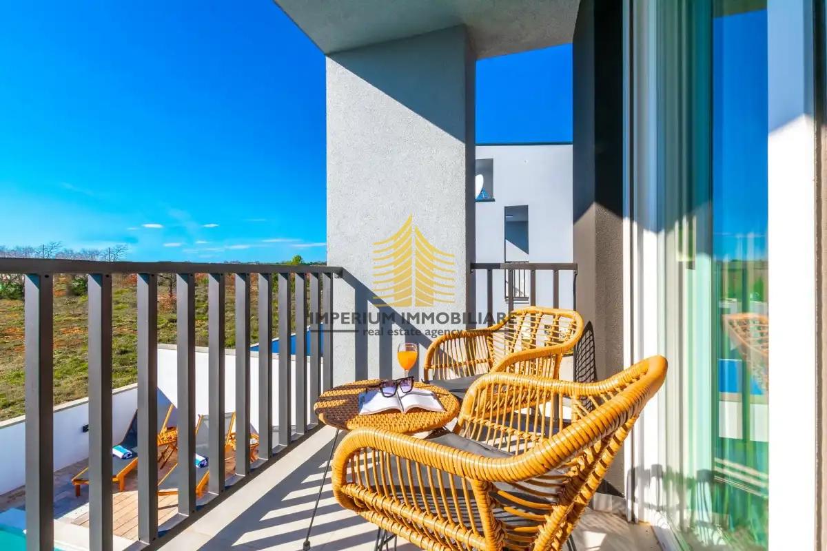 Hiša, Prodaja, Zadar in okolica, Murvica, 100 m2, V vrsti