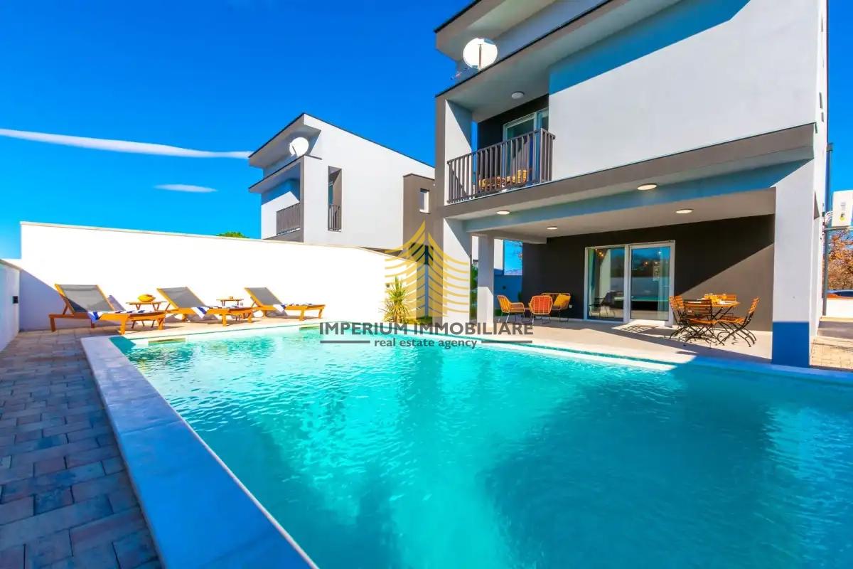 Hiša, Prodaja, Zadar in okolica, Murvica, 100 m2, V vrsti