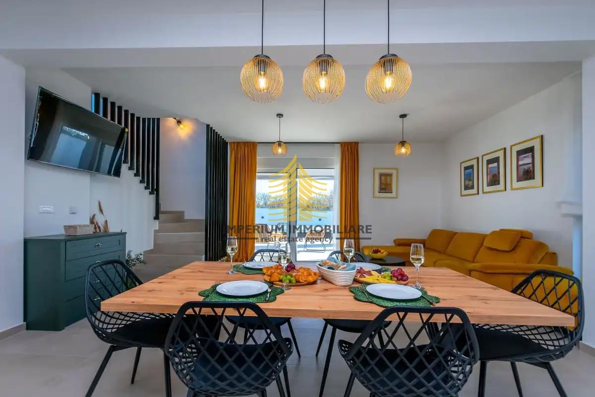 Hiša, Prodaja, Zadar in okolica, Murvica, 100 m2, V vrsti